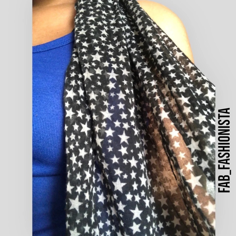 Stars Scarf - Picture 5 of 6